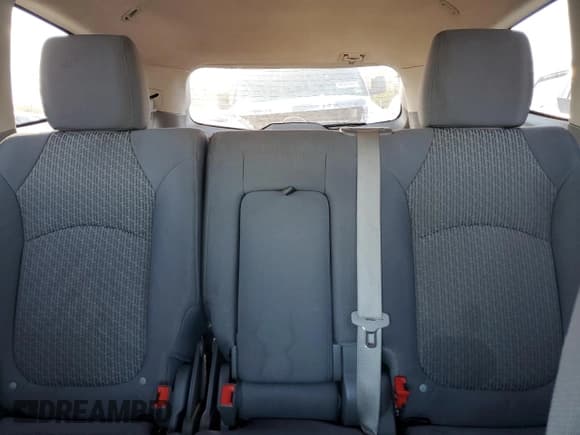 ✅ 2012 Chevrolet Traverse LS • VIN: 1GNKVFED7CJ298531 • Lot: 89525705. Wystawiony na Copart z przebiegiem 130 447 mil. Bezpłatny archiwum sprzedaży aukcyjnych z USA i szczegółowy raport historii pojazdu na DreamBid. Zdjęcie 10.