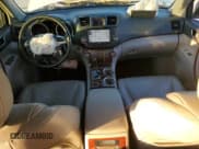 ✅ 2012 Toyota Highlander Limited • VIN: 5TDDK3EH5CS128909 • Lot: 91604395. Listed on Copart with 217,534 mi. Free auction sales archive from the USA and detailed vehicle history report at DreamBid. Image 8.