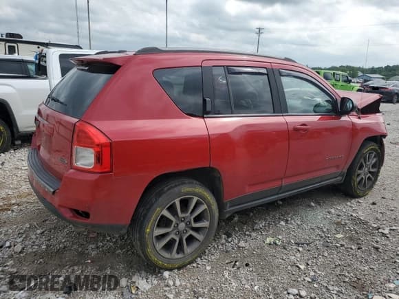 ✅ 2016 Jeep Compass Sport SE • VIN: 1C4NJDBB0GD759999 • Lot: 56983255. Wystawiony na Copart z przebiegiem 69 548 mil. Bezpłatny archiwum sprzedaży aukcyjnych z USA i szczegółowy raport historii pojazdu na DreamBid. Zdjęcie 3.