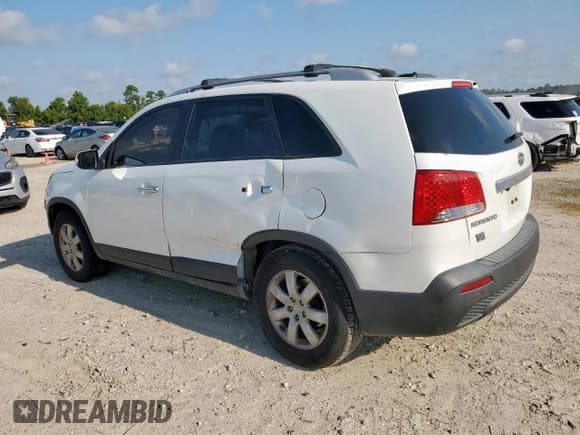 ✅ 2012 Kia Sorento LX • VIN: 5XYKT3A66CG255867 • Lot: 67977275. Listed on Copart with 218,065 mi. Free auction sales archive from the USA and detailed vehicle history report at DreamBid. Image 2.