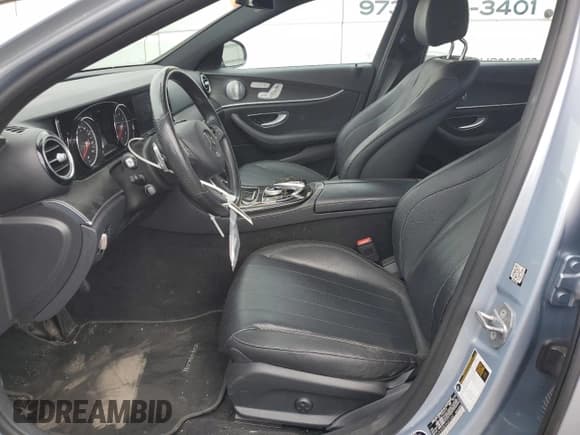 ✅ 2017 Mercedes-Benz E 300 Luxury • VIN: WDDZF4KB5HA201660 • Lot: 68155625. Listed on Copart with 91,800 mi. Free auction sales archive from the USA and detailed vehicle history report at DreamBid. Image 7.