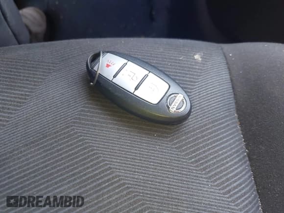 ✅ 2015 Nissan Rogue S • VIN: KNMAT2MV6FP538926 • Lot: 43138570. Wystawiony na IAAI z przebiegiem 114 215 mil. Bezpłatny archiwum sprzedaży aukcyjnych z USA i szczegółowy raport historii pojazdu na DreamBid. Zdjęcie 11.