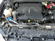 ✅ 2018 Lincoln Continental • VIN: 1LN6L9AP1J5605730 • Lot: 69105155. Wystawiony na Copart z przebiegiem 54 492 mil. Bezpłatny archiwum sprzedaży aukcyjnych z USA i szczegółowy raport historii pojazdu na DreamBid. Zdjęcie 14.