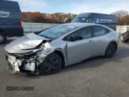 ✅ 2025 Toyota Prius LE • VIN: JTDACAAU6S3059462 • Лот: 91718075. Опубликован ранее на Copart с пробегом 4 535 миль. Бесплатный доступ к архиву аукционных продаж из США и подробный отчёт об истории автомобиля на DreamBid. Изображение 1.