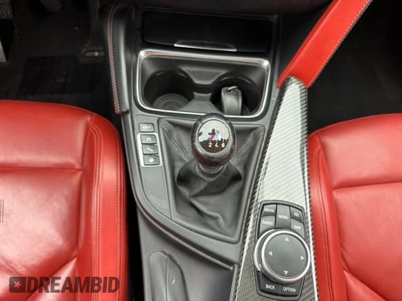 ✅ 2015 BMW M3 • VIN: WBS3C9C57FP803591 • Лот: 60759945. Опубликован ранее на Copart с пробегом 183 101 миль. Бесплатный доступ к архиву аукционных продаж из США и подробный отчёт об истории автомобиля на DreamBid. Изображение 12.