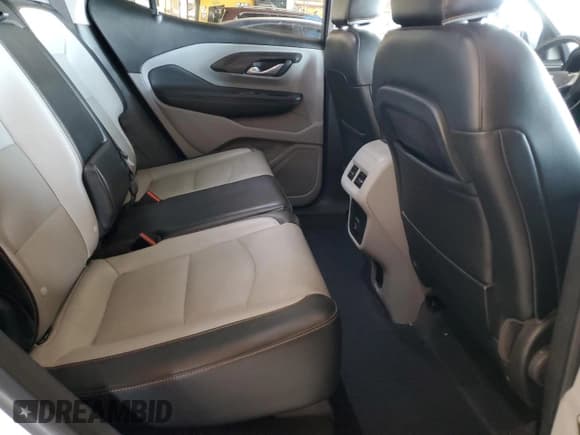 ✅ 2018 GMC Terrain SLT Diesel • VIN: 3GKALREU2JL233561 • Lot: 58176415. Wystawiony na Copart z przebiegiem 61 102 mil. Bezpłatny archiwum sprzedaży aukcyjnych z USA i szczegółowy raport historii pojazdu na DreamBid. Zdjęcie 10.