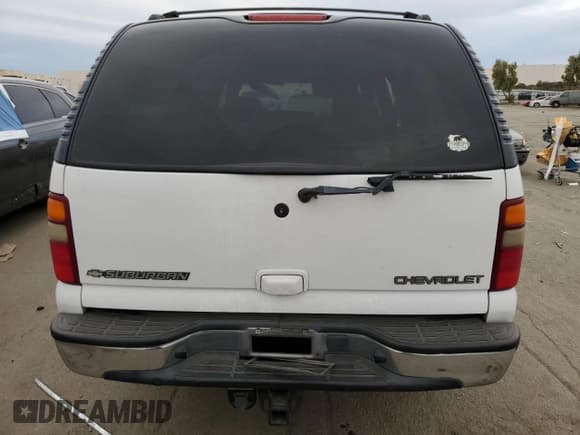 ✅ 2002 Chevrolet Suburban Z71 • VIN: 3GNFK16T12G337293 • Lot: 45226565. Wystawiony na Copart z przebiegiem 254 901 mil. Bezpłatny archiwum sprzedaży aukcyjnych z USA i szczegółowy raport historii pojazdu na DreamBid. Zdjęcie 6.