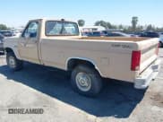 ✅ 1985 Ford F-250 • VIN: 1FTEF26N6FPB44400 • Lot: 42939796. Listed on IAAI with 951,760 mi. Free auction sales archive from the USA and detailed vehicle history report at DreamBid. Image 3.