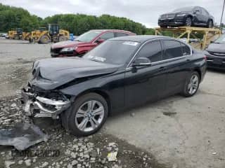 2018 BMW 3 Series 330i xDrive с VIN WBA8D9C51JEM33816, выставлен на аукционе Copart как лот 62510625 с пробегом 66 553 миль миль и Списание • Salvage title. История ставок и продаж доступна на DreamBid. Изображение 1.