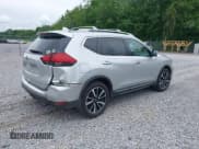 ✅ 2017 Nissan Rogue SL • VIN: 5N1AT2MV1HC801443 • Lot: 42194810. Listed on IAAI with 134,719 mi. Free auction sales archive from the USA and detailed vehicle history report at DreamBid. Image 4.