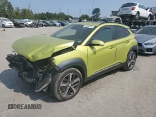 ✅ 2020 Hyundai Kona Limited • VIN: KM8K33A51LU562994 • Лот: 70890144. Опубликован ранее на Copart с пробегом 45 103 миль. Бесплатный доступ к архиву аукционных продаж из США и подробный отчёт об истории автомобиля на DreamBid. Изображение 1.