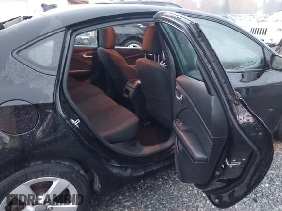 ✅ 2016 Dodge Dart SXT • VIN: 1C3CDFBBXGD763623 • Лот: 43606550. Опубликован ранее на IAAI с пробегом 105 594 миль. Бесплатный доступ к архиву аукционных продаж из США и подробный отчёт об истории автомобиля на DreamBid. Изображение 8.