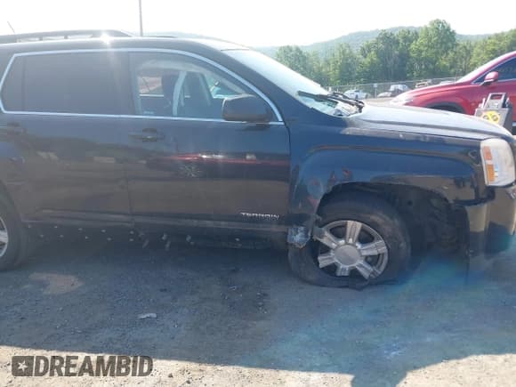 ✅ 2014 GMC Terrain SLT • VIN: 2GKFLXEK1E6228418 • Lot: 42579057. Wystawiony na IAAI z przebiegiem 168 312 mil. Bezpłatny archiwum sprzedaży aukcyjnych z USA i szczegółowy raport historii pojazdu na DreamBid. Zdjęcie 6.