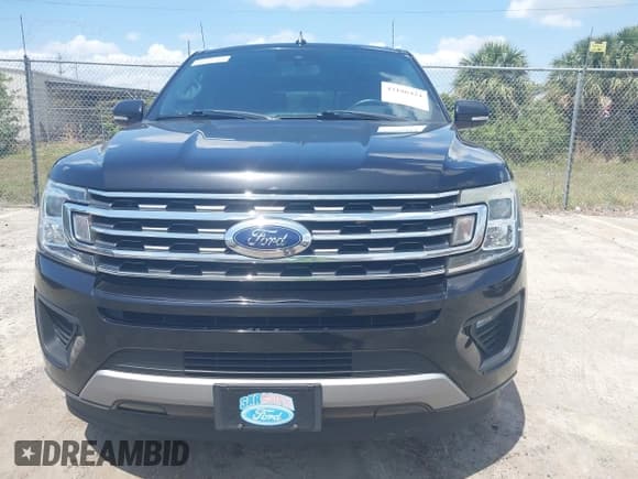 ✅ 2019 Ford Expedition XLT • VIN: 1FMJU1HT3KEA64385 • Lot: 42186424. Listed on IAAI with 225,978 mi. Free auction sales archive from the USA and detailed vehicle history report at DreamBid. Image 6.