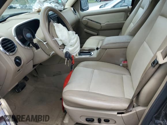 ✅ 2007 Ford Explorer Limited • VIN: 1FMEU75E97UB46001 • Лот: 63240335. Опубликован ранее на Copart с пробегом 165 961 миль. Бесплатный доступ к архиву аукционных продаж из США и подробный отчёт об истории автомобиля на DreamBid. Изображение 7.