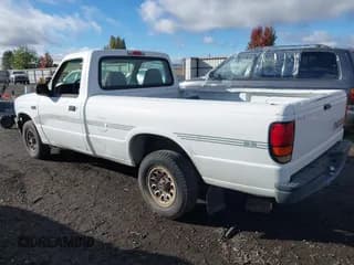 ✅ 1994 Mazda B-Series SE • VIN: 4F4CR12U7RTM38655 • Lot: 43531082. Wystawiony na IAAI z przebiegiem 241 512 mil. Bezpłatny archiwum sprzedaży aukcyjnych z USA i szczegółowy raport historii pojazdu na DreamBid. Zdjęcie 3.