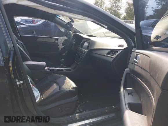 ✅ 2015 Hyundai Sonata Sport • VIN: 5NPE34ABXFH115706 • Лот: 43292547. Опубликован ранее на IAAI с пробегом 145 594 миль. Бесплатный доступ к архиву аукционных продаж из США и подробный отчёт об истории автомобиля на DreamBid. Изображение 5.