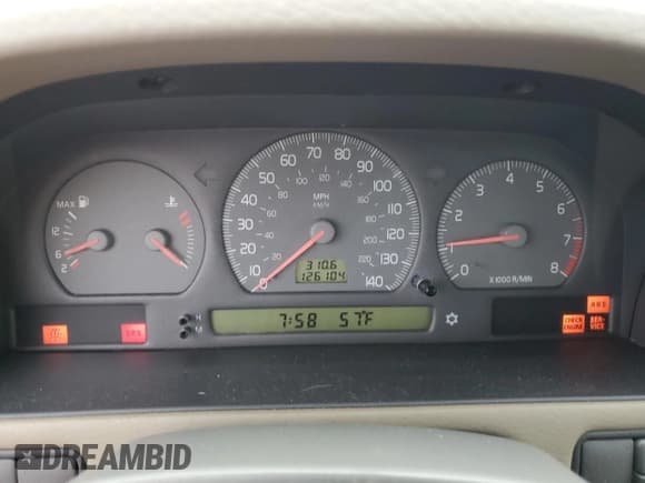 ✅ 1999 Volvo S70 • VIN: YV1LS55AXX1582497 • Lot: 51600505. Listed on Copart with 126,104 mi. Free auction sales archive from the USA and detailed vehicle history report at DreamBid. Image 9.