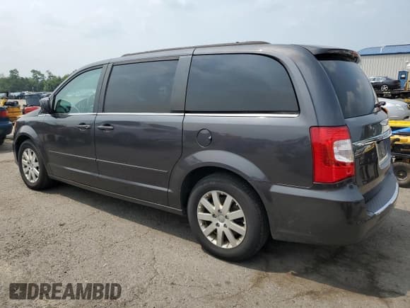 ✅ 2016 Chrysler Town & Country LX • VIN: 2C4RC1AG1GR159271 • Lot: 67361815. Listed on Copart with 158,558 mi. Free auction sales archive from the USA and detailed vehicle history report at DreamBid. Image 2.