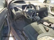 ✅ 2006 Honda Civic EX • VIN: 2HGFG12896H579865 • Lot: 92349845. Wystawiony na Copart z przebiegiem 290 653 mil. Bezpłatny archiwum sprzedaży aukcyjnych z USA i szczegółowy raport historii pojazdu na DreamBid. Zdjęcie 8.