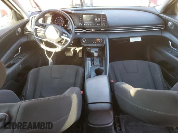 ✅ 2022 Hyundai Elantra SEL • VIN: KMHLM4AGXNU323262 • Lot: 90104435. Listed on Copart with 31,268 mi. Free auction sales archive from the USA and detailed vehicle history report at DreamBid. Image 8.