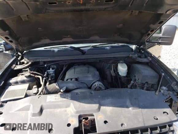 ✅ 2010 Chevrolet Silverado 2500HD • VIN: 1GC5KYBG4AZ212633 • Lot: 60993965. Listed on Copart with 231,422 mi. Free auction sales archive from the USA and detailed vehicle history report at DreamBid. Image 11.