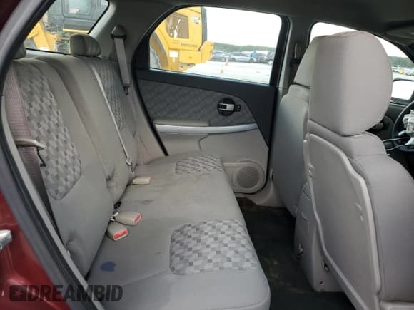 ✅ 2007 Chevrolet Equinox LS • VIN: 2CNDL13F476016133 • Lot: 67396935. Wystawiony na Copart z przebiegiem 176 804 mil. Bezpłatny archiwum sprzedaży aukcyjnych z USA i szczegółowy raport historii pojazdu na DreamBid. Zdjęcie 11.