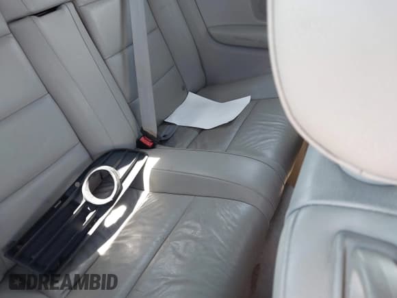 ✅ 2005 Audi A4 1.8T • VIN: WAUAC48H75K017397 • Lot: 42798371. Listed on IAAI with 157,624 mi. Free auction sales archive from the USA and detailed vehicle history report at DreamBid. Image 8.