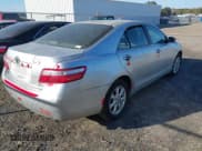 ✅ 2007 Toyota Camry LE • VIN: JTNBE46K673079222 • Lot: 43642364. Wystawiony na IAAI z przebiegiem 197 864 mil. Bezpłatny archiwum sprzedaży aukcyjnych z USA i szczegółowy raport historii pojazdu na DreamBid. Zdjęcie 4.