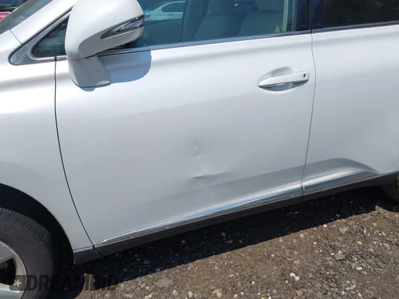 ✅ 2011 Lexus RX 350 • VIN: 2T2BK1BA2BC113810 • Lot: 42757291. Wystawiony na IAAI z przebiegiem 138 656 mil. Bezpłatny archiwum sprzedaży aukcyjnych z USA i szczegółowy raport historii pojazdu na DreamBid. Zdjęcie 18.