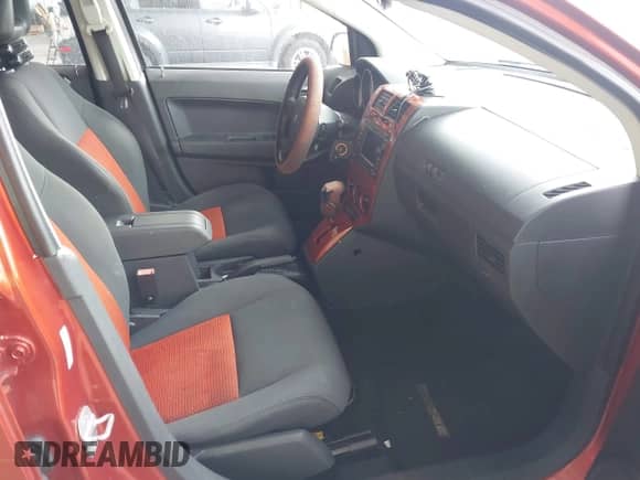 2008 Dodge Caliber SXT с VIN 1B3HB48B58D539133, выставлен на аукционе IAAI как лот 43626720 с пробегом 124 543 миль миль и . История ставок и продаж доступна на DreamBid. Изображение 5.