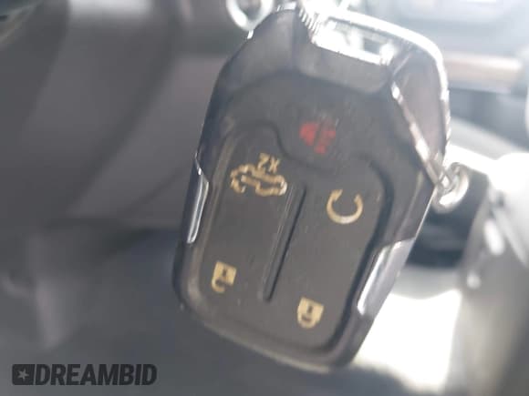 ✅ 2019 Chevrolet Silverado 1500 LT • VIN: 1GCPWCEK5KZ324570 • Lot: 43688495. Wystawiony na IAAI z przebiegiem 131 098 mil. Bezpłatny archiwum sprzedaży aukcyjnych z USA i szczegółowy raport historii pojazdu na DreamBid. Zdjęcie 11.