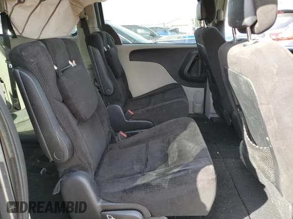✅ 2014 Dodge Grand Caravan SE • VIN: 2C4RDGBG0ER218886 • Lot: 84753335. Listed on Copart with 136,243 mi. Free auction sales archive from the USA and detailed vehicle history report at DreamBid. Image 11.
