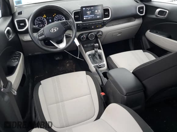 ✅ 2022 Hyundai Venue Limited • VIN: KMHRC8A38NU165750 • Lot: 87469574. Listed on Copart with 9,887 mi. Free auction sales archive from the USA and detailed vehicle history report at DreamBid. Image 8.