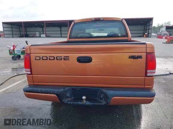 ✅ 2000 Dodge Dakota Sport • VIN: 1B7GL2AX6YS624270 • Lot: 42115234. Listed on IAAI with 187,410 mi. Free auction sales archive from the USA and detailed vehicle history report at DreamBid. Image 16.