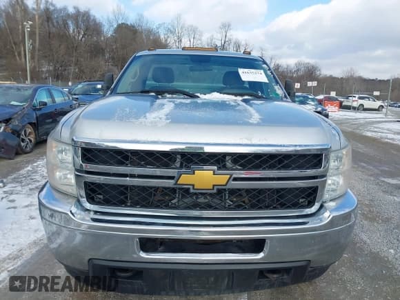 ✅ 2014 Chevrolet Silverado 2500HD Work Truck • VIN: 1GC0KVCG1EF182280 • Lot: 41635274. Listed on IAAI with 177,647 mi. Free auction sales archive from the USA and detailed vehicle history report at DreamBid. Image 12.