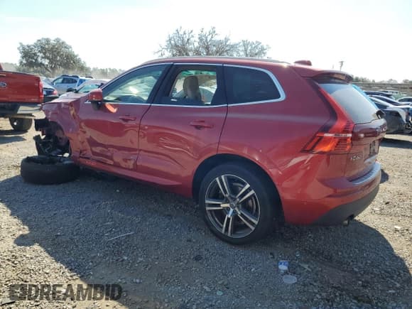 ✅ 2019 Volvo XC60 Momentum • VIN: LYVA22RK1KB196129 • Lot: 87197475. Wystawiony na Copart z przebiegiem 53 808 mil. Bezpłatny archiwum sprzedaży aukcyjnych z USA i szczegółowy raport historii pojazdu na DreamBid. Zdjęcie 2.