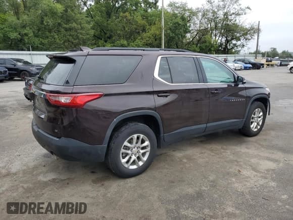 ✅ 2020 Chevrolet Traverse LT Cloth • VIN: 1GNERGKWXLJ172256 • Lot: 69782015. Listed on Copart with 87,905 mi. Free auction sales archive from the USA and detailed vehicle history report at DreamBid. Image 3.