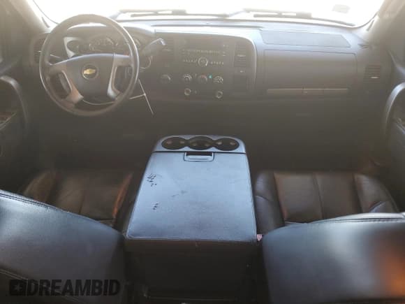✅ 2011 Chevrolet Silverado 1500 LT • VIN: 3GCPKSE29BG202879 • Lot: 42311355. Listed on Copart with 176,911 mi. Free auction sales archive from the USA and detailed vehicle history report at DreamBid. Image 8.