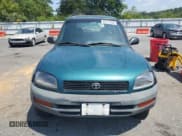 ✅ 1996 Toyota RAV4 • VIN: JT3HP10VXT0107873 • Lot: 68713335. Wystawiony na Copart z przebiegiem 154 027 mil. Bezpłatny archiwum sprzedaży aukcyjnych z USA i szczegółowy raport historii pojazdu na DreamBid. Zdjęcie 5.