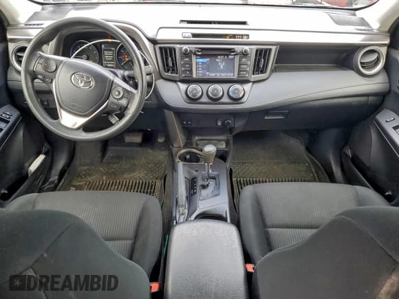 ✅ 2018 Toyota RAV4 LE • VIN: JTMBFREV4JJ216591 • Lot: 93598765. Listed on Copart with 80,882 mi. Free auction sales archive from the USA and detailed vehicle history report at DreamBid. Image 8.