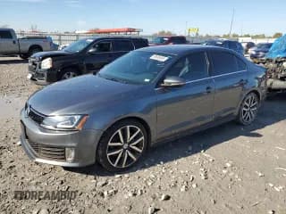 ✅ 2013 Volkswagen Jetta Autobahn • VIN: 3VW467AJ1DM386458 • Lot: 90888895. Listed on Copart with 110,743 mi. Free auction sales archive from the USA and detailed vehicle history report at DreamBid. Image 1.