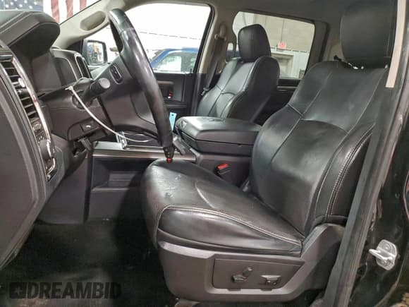 ✅ 2014 Ram 1500 Sport • VIN: 1C6RR7MT2ES183818 • Lot: 94041465. Wystawiony na Copart z przebiegiem 170 945 mil. Bezpłatny archiwum sprzedaży aukcyjnych z USA i szczegółowy raport historii pojazdu na DreamBid. Zdjęcie 7.