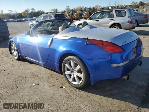 ✅ 2004 Nissan 350Z Touring • VIN: JN1AZ36A64T010843 • Lot: 76689274. Wystawiony na Copart z przebiegiem 67 837 mil. Bezpłatny archiwum sprzedaży aukcyjnych z USA i szczegółowy raport historii pojazdu na DreamBid. Zdjęcie 2.