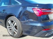 ✅ 2019 Audi A6 Premium • VIN: WAUK2AF2XKN036069 • Lot: 42224273. Wystawiony na IAAI z przebiegiem 31 993 mil. Bezpłatny archiwum sprzedaży aukcyjnych z USA i szczegółowy raport historii pojazdu na DreamBid. Zdjęcie 17.