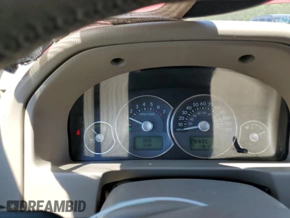 ✅ 2006 Mercury Mariner Hybrid • VIN: 4M2CU98H26KJ20650 • Лот: 57728915. Опубликован ранее на Copart с пробегом 178 130 миль. Бесплатный доступ к архиву аукционных продаж из США и подробный отчёт об истории автомобиля на DreamBid. Изображение 9.