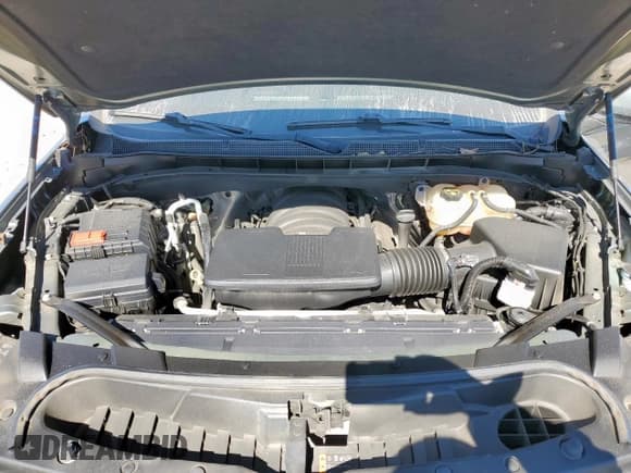 ✅ 2023 Chevrolet Suburban LT • VIN: 1GNSKCKD9PR416775 • Lot: 91359695. Listed on Copart with 84,044 mi. Free auction sales archive from the USA and detailed vehicle history report at DreamBid. Image 12.