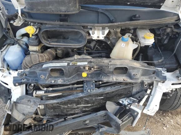 ✅ 2019 Ram ProMaster • VIN: 3C7WRVKG5KE506542 • Lot: 62124325. Wystawiony na Copart z przebiegiem 128 055 mil. Bezpłatny archiwum sprzedaży aukcyjnych z USA i szczegółowy raport historii pojazdu na DreamBid. Zdjęcie 11.