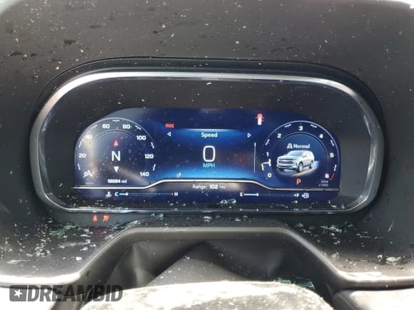 ✅ 2023 Chevrolet Suburban RST • VIN: 1GNSCEKD0PR533279 • Lot: 66894815. Wystawiony na Copart z przebiegiem 19 684 mil. Bezpłatny archiwum sprzedaży aukcyjnych z USA i szczegółowy raport historii pojazdu na DreamBid. Zdjęcie 9.