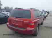 2001 Toyota Highlander с VIN JTEGF21A110027818, выставлен на аукционе IAAI как лот 42433308 с пробегом 223 652 миль миль и . История ставок и продаж доступна на DreamBid. Изображение 4.